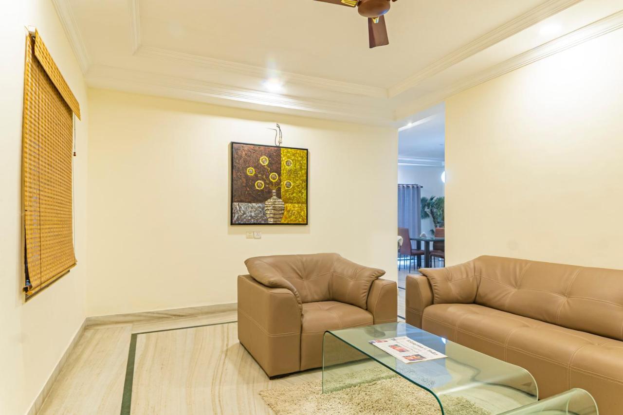 At Home Apartamento Hyderabad Exterior foto